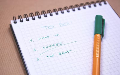 The Surprising Benefits of Writing Your To-Do List by Hand (And Why I Keep Coming Back to It)